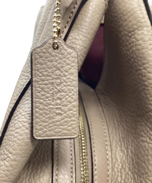 COACH（コーチ）COACH (コーチ) ショルダーバッグ ベージュの古着・服飾アイテム