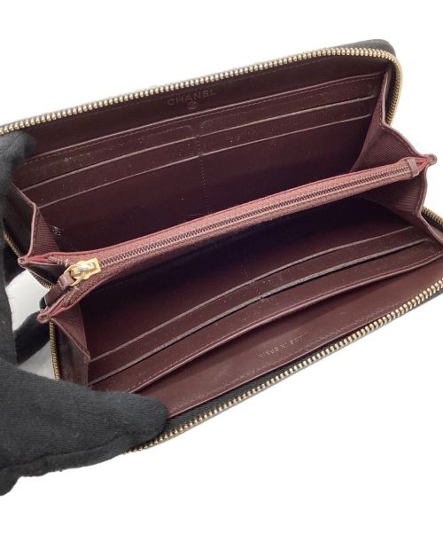 CHANEL（シャネル）CHANEL (シャネル) ラウンドファスナー財布/キャビンスキン ブラックの古着・服飾アイテム