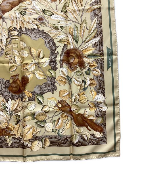 HERMES（エルメス）HERMES (エルメス) シルクスカーフ/カレ90 CASSE NOISETTE くるみ割り ベージュの古着・服飾アイテム