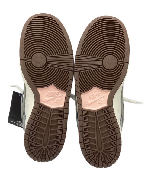 NIKE（ナイキ）NIKE (ナイキ) スニーカー ホワイト×グレー サイズ:28.5の古着・服飾アイテム