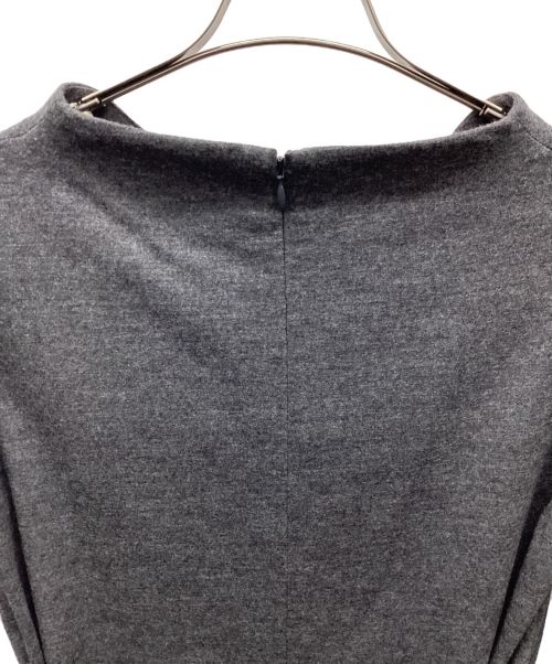 UNITED（ユナイテッド）UNITED (ユナイテッド) ベルト付きワンピース グレー サイズ:S 未使用品の古着・服飾アイテム