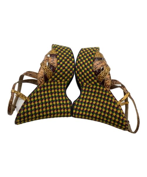 MIU MIU（ミュウミュウ）MIU MIU (ミュウミュウ) ウェッジソールサンダル イエロー サイズ:22.5の古着・服飾アイテム