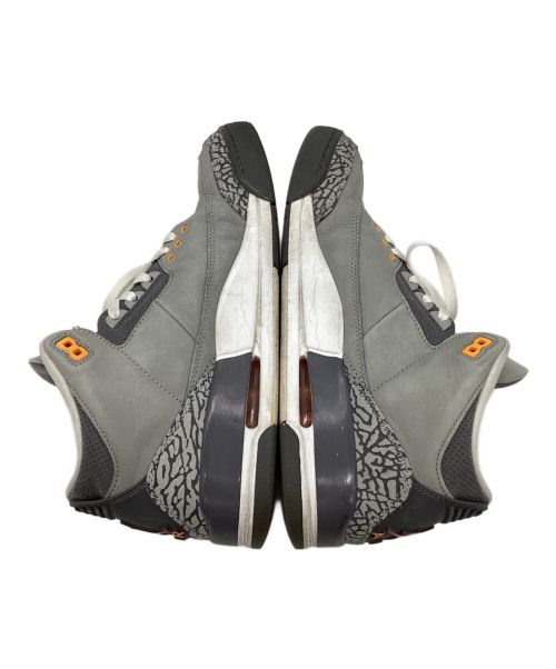 NIKE（ナイキ）NIKE (ナイキ) ハイカットスニーカー/AIR JORDAN 3 RETRO グレー サイズ:28cmの古着・服飾アイテム