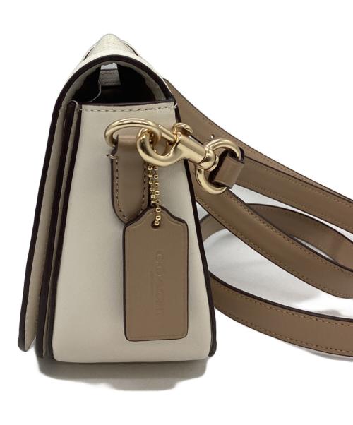 COACH（コーチ）COACH (コーチ) ショルダーバッグ アイボリーの古着・服飾アイテム