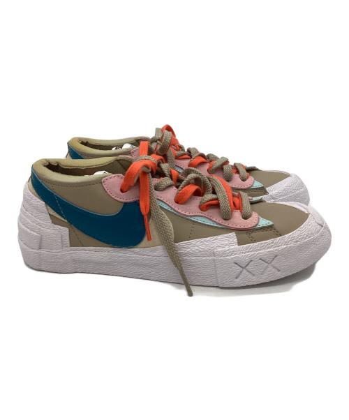 NIKE（ナイキ）NIKE (ナイキ) ローカットスニーカー ベージュ サイズ:25の古着・服飾アイテム