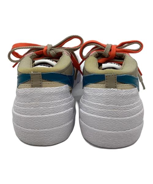 NIKE（ナイキ）NIKE (ナイキ) ローカットスニーカー ベージュ サイズ:25の古着・服飾アイテム