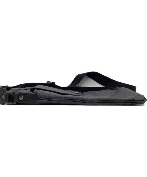 HUNTING WORLD（ハンティングワールド）HUNTING WORLD (ハンティングワールド) メッセンジャーバッグ ブラックの古着・服飾アイテム