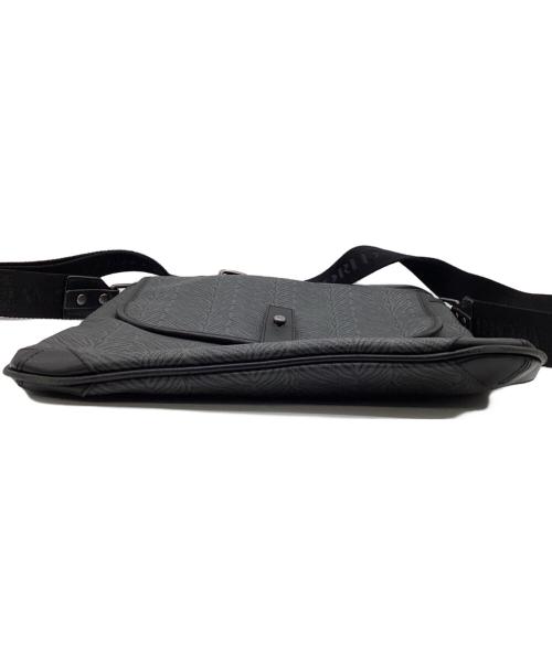 HUNTING WORLD（ハンティングワールド）HUNTING WORLD (ハンティングワールド) メッセンジャーバッグ ブラックの古着・服飾アイテム