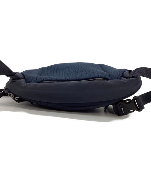 ARC'TERYX（アークテリクス）ARC'TERYX (アークテリクス) MANTIS 2 WAIST PACK グレーの古着・服飾アイテム