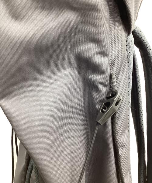 ARC'TERYX（アークテリクス）ARC'TERYX (アークテリクス) MANTIS 20 BACKPACK グレーの古着・服飾アイテム