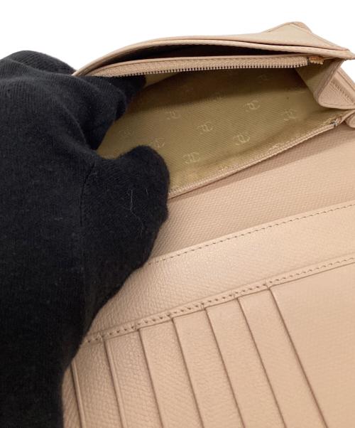 CHANEL（シャネル）CHANEL (シャネル) 長財布 ベージュの古着・服飾アイテム