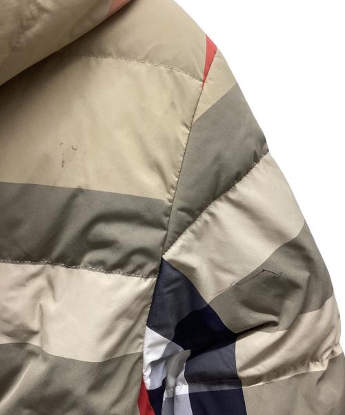 BURBERRY（バーバリー）BURBERRY (バーバリー) リバーシブルダウンジャケット ブラック サイズ:Mの古着・服飾アイテム