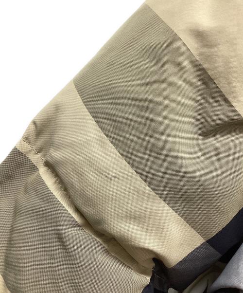 BURBERRY（バーバリー）BURBERRY (バーバリー) リバーシブルダウンジャケット ブラック サイズ:Mの古着・服飾アイテム