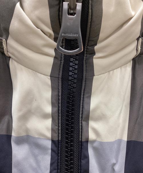 BURBERRY（バーバリー）BURBERRY (バーバリー) リバーシブルダウンジャケット ブラック サイズ:Mの古着・服飾アイテム
