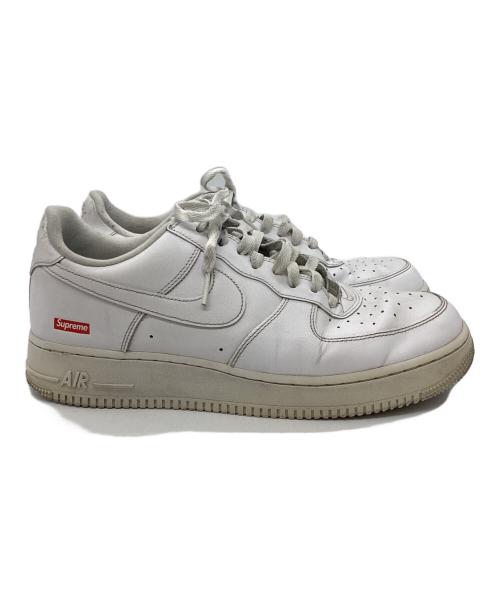 NIKE（ナイキ）NIKE (ナイキ) SUPREME (シュプリーム) スニーカー/AIR FORCE1 LOW ホワイト サイズ:29.5の古着・服飾アイテム