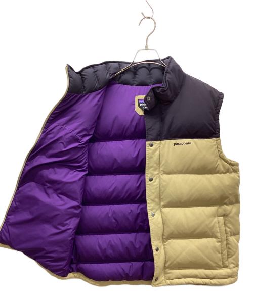 Patagonia（パタゴニア）Patagonia (パタゴニア) ダウンベスト パープル×ベージュ サイズ:Lの古着・服飾アイテム