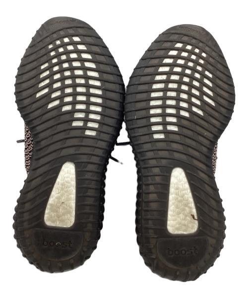 adidas（アディダス）adidas (アディダス) スニーカー/Yeezy Boost Yecheil ベージュ×ブラック サイズ:26.5の古着・服飾アイテム