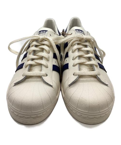 adidas（アディダス）adidas (アディダス) スニーカー アイボリー サイズ:29 未使用品の古着・服飾アイテム