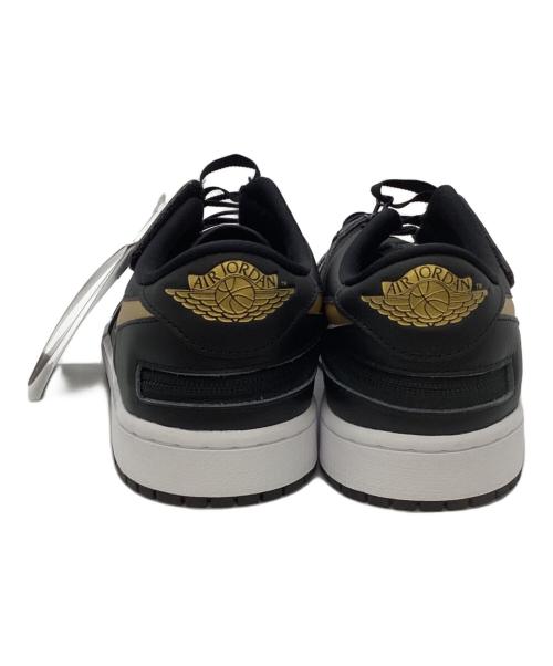 NIKE（ナイキ）NIKE (ナイキ) スニーカー ゴールド×ブラック サイズ:28.5 未使用品の古着・服飾アイテム