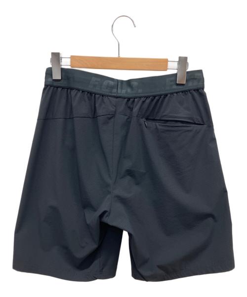 F.C.R.B.（エフシーレアルブリストル）F.C.R.B. (エフシーレアルブリストル) ハーフパンツ ブルー サイズ:Mの古着・服飾アイテム
