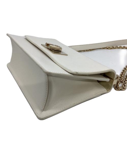 FURLA（フルラ）FURLA (フルラ) チェーンショルダーバッグ ホワイトの古着・服飾アイテム