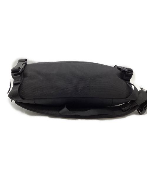 AER（エアー）AER (エアー) TRAVEL COLLECTION TRAVEL SLING 2 ブラックの古着・服飾アイテム