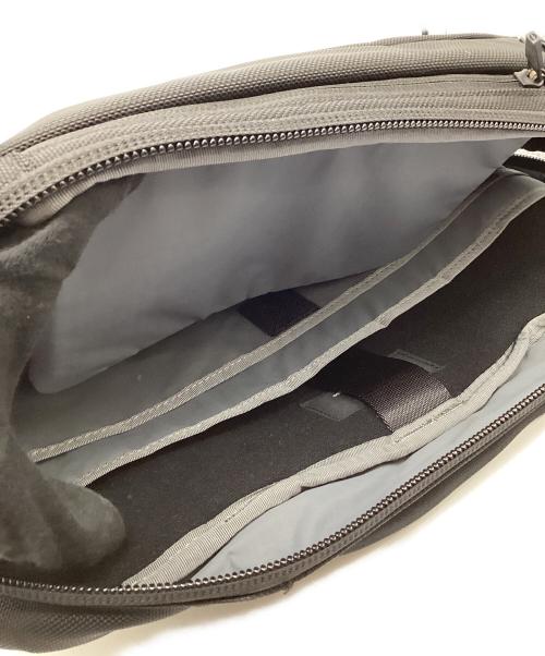 AER（エアー）AER (エアー) TRAVEL COLLECTION TRAVEL SLING 2 ブラックの古着・服飾アイテム