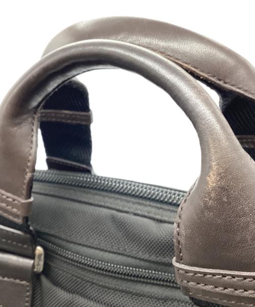 TUMI（トゥミ）TUMI (トゥミ) ブリーフケース ブラウンの古着・服飾アイテム