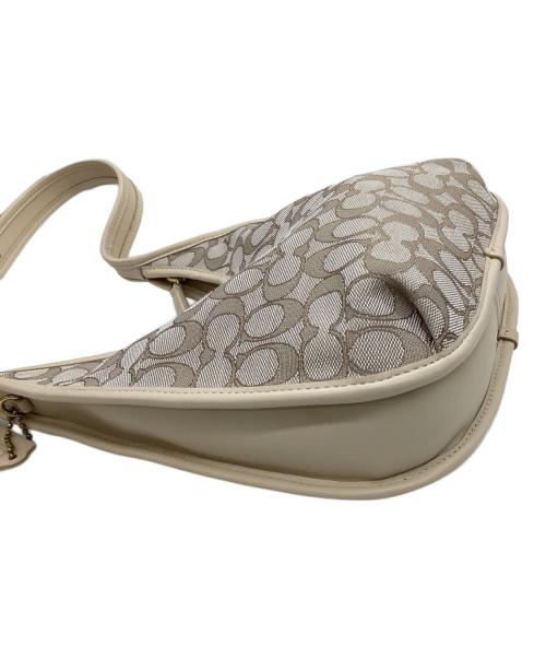 COACH（コーチ）COACH (コーチ) ワンショルダーバッグ アイボリーの古着・服飾アイテム