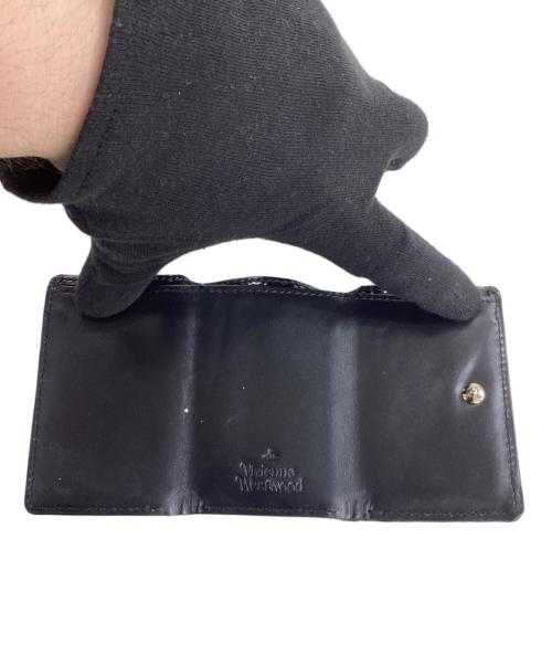 Vivienne Westwood（ヴィヴィアンウエストウッド）Vivienne Westwood (ヴィヴィアンウエストウッド) 3つ折り財布 ブラックの古着・服飾アイテム