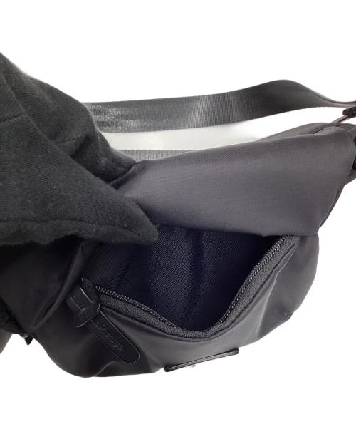 Manhattan Portage BLACK LABEL（マンハッタンポーテージ ブラックレーベル）Manhattan Portage BLACK LABEL (マンハッタンポーテージ ブラックレーベル) ショルダーバッグ ブラックの古着・服飾アイテム