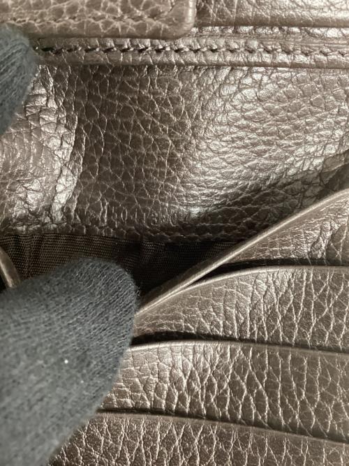 GUCCI（グッチ）GUCCI (グッチ) 2つ折り財布 ブラウンの古着・服飾アイテム