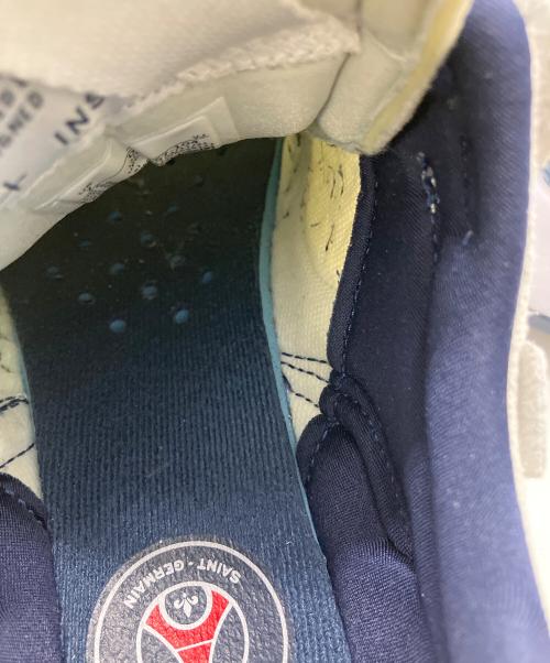 NIKE（ナイキ）NIKE (ナイキ) スニーカー ホワイト×ネイビー サイズ:25cmの古着・服飾アイテム