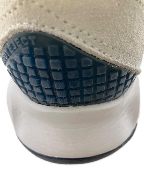 NIKE（ナイキ）NIKE (ナイキ) スニーカー ホワイト×ネイビー サイズ:25cmの古着・服飾アイテム