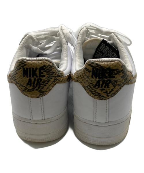 NIKE（ナイキ）NIKE (ナイキ) スニーカー ブラウン×ホワイト サイズ:28cmの古着・服飾アイテム