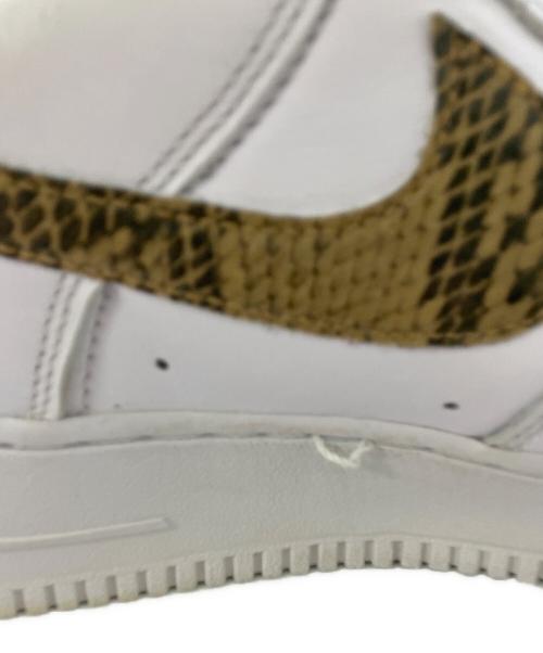 NIKE（ナイキ）NIKE (ナイキ) スニーカー ブラウン×ホワイト サイズ:28cmの古着・服飾アイテム