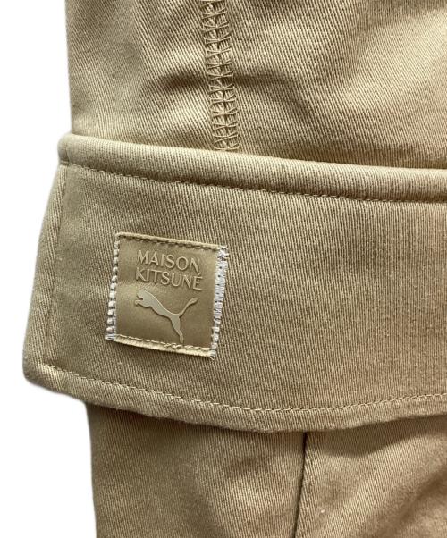 maison kitsune（メゾンキツネ）maison kitsune (メゾンキツネ) PUMA (プーマ) ハーフパンツ ベージュ サイズ:Mの古着・服飾アイテム