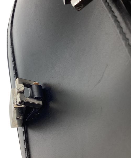 GUCCI（グッチ）GUCCI (グッチ) ワンショルダーバッグ ブラックの古着・服飾アイテム