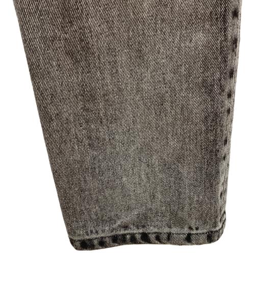 JOHN LAWRENCE SULLIVAN（ジョン ローレンス サリバン）JOHN LAWRENCE SULLIVAN (ジョン ローレンス サリバン) ブリーチデニムジップパンツ グレー サイズ:44の古着・服飾アイテム