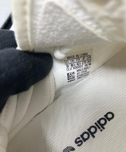 adidas（アディダス）adidas (アディダス) スニーカー ホワイト サイズ:27cmの古着・服飾アイテム