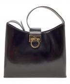 Salvatore Ferragamoサルヴァトーレ フェラガモ）の古着「ガンチーニ ショルダーバッグ」｜ブラック