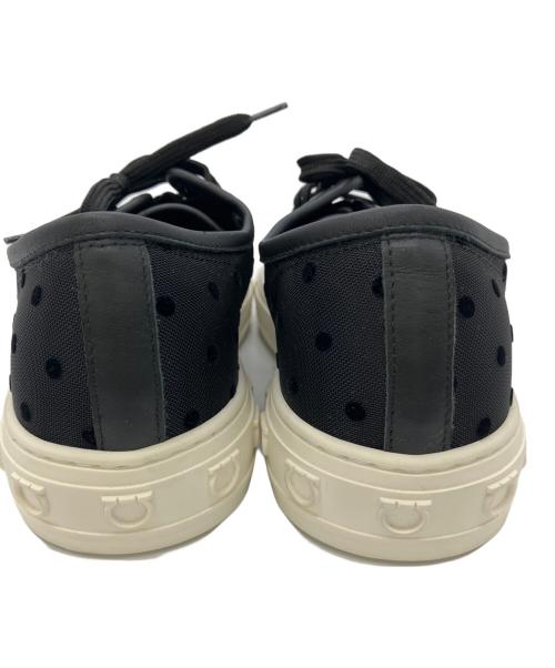 Salvatore Ferragamo（サルヴァトーレ フェラガモ）Salvatore Ferragamo (サルヴァトーレ フェラガモ) ローカットスニーカー ブラック サイズ:9 1/2の古着・服飾アイテム