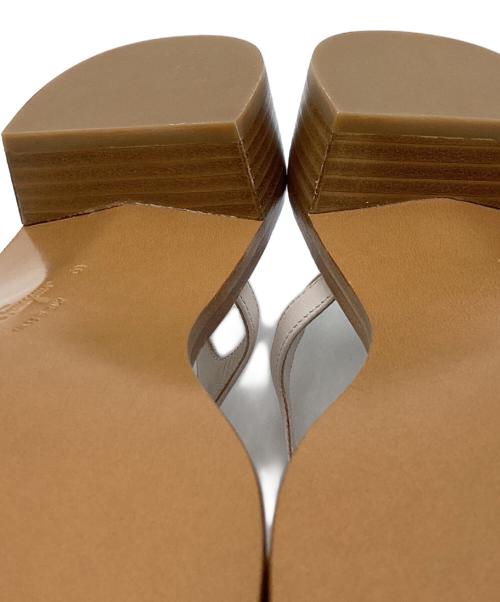 Salvatore Ferragamo（サルヴァトーレ フェラガモ）Salvatore Ferragamo (サルヴァトーレ フェラガモ) アンクルストラップサンダル ベージュ×ブラウン サイズ:9の古着・服飾アイテム