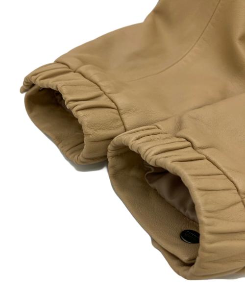 COACH（コーチ）COACH (コーチ) レザージャケット ベージュ サイズ:XSの古着・服飾アイテム