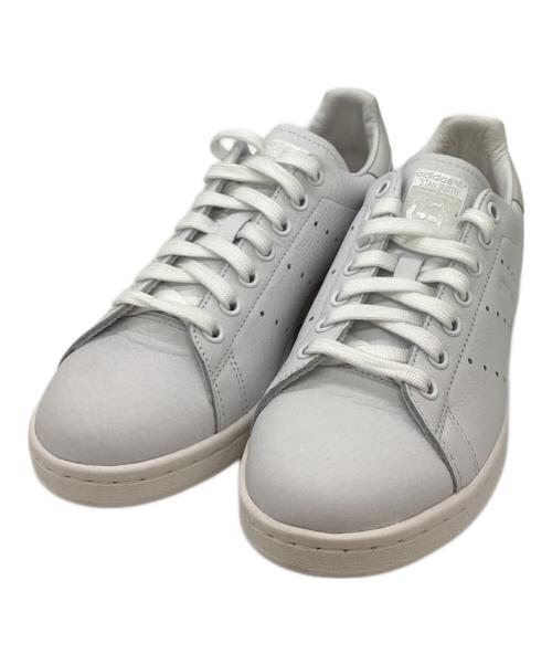 adidas（アディダス）adidas (アディダス) スニーカー ホワイト サイズ:24.5の古着・服飾アイテム