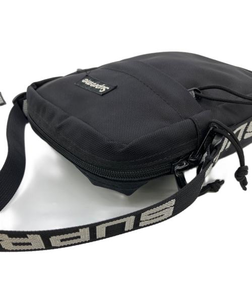 SUPREME（シュプリーム）Supreme (シュプリーム) ショルダーバッグ ブラックの古着・服飾アイテム