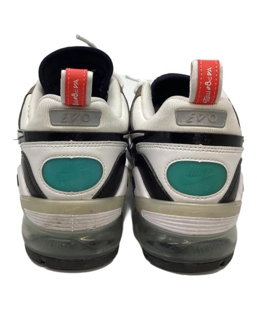 NIKE（ナイキ）NIKE (ナイキ) スニーカー ホワイト サイズ:25.5cmの古着・服飾アイテム