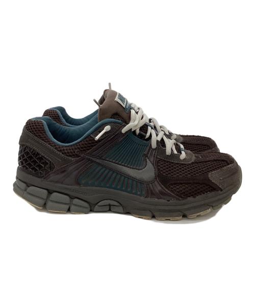 NIKE（ナイキ）NIKE (ナイキ) ローカットスニーカー ブラウン×グリーン サイズ:28cmの古着・服飾アイテム