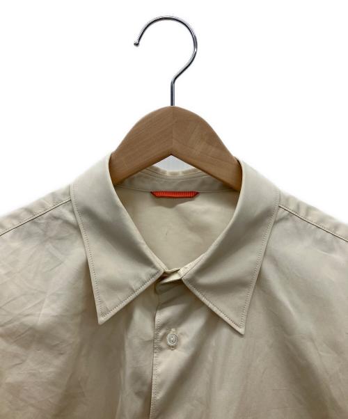 NTRUL（ニュートラル）NTRUL (ニュートラル) CLASSIC SHIRT ベージュ サイズ:Mの古着・服飾アイテム