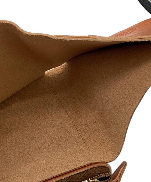 IL BISONTE（イル ビゾンテ）IL BISONTE (イル ビゾンテ) ラウンドジップ スクエアウォレット オレンジの古着・服飾アイテム